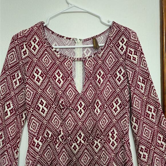 NWT Stetson Keyhole Neckline Bell Sleeve Mini Dress Size 2 Western Geometric - Picture 5 of 6